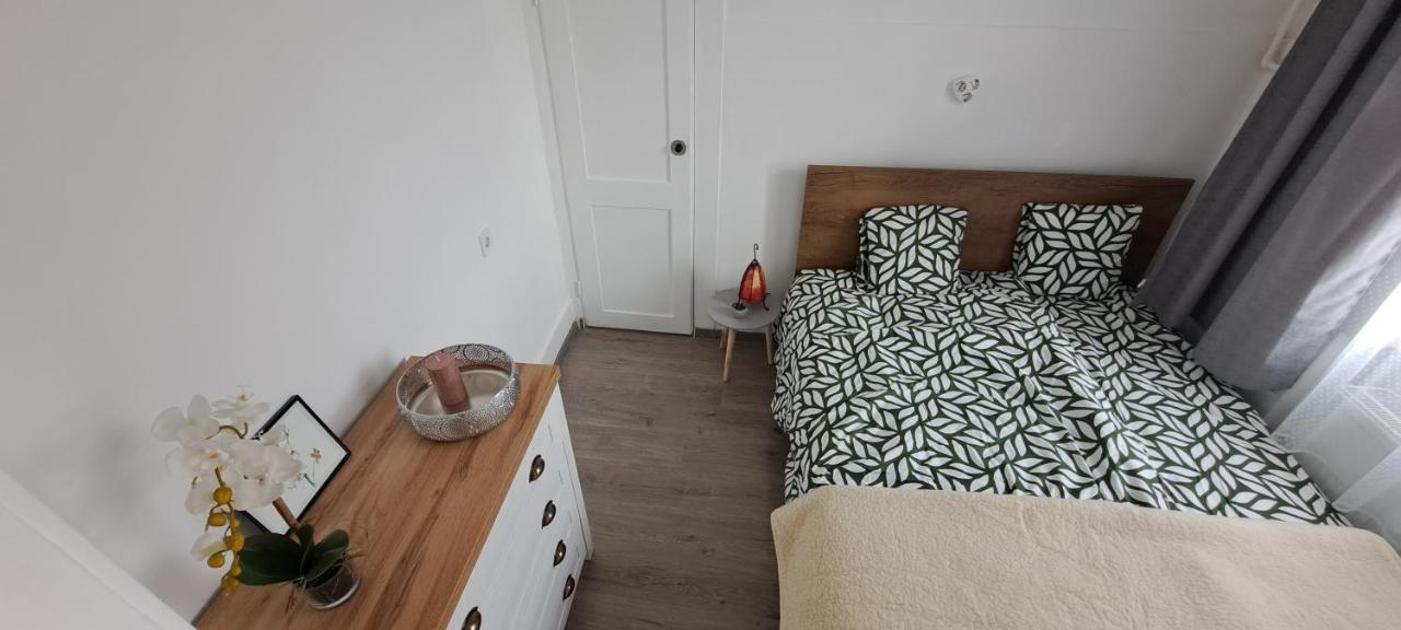 Napraforgo Apartman Apartment Szeged Luaran gambar